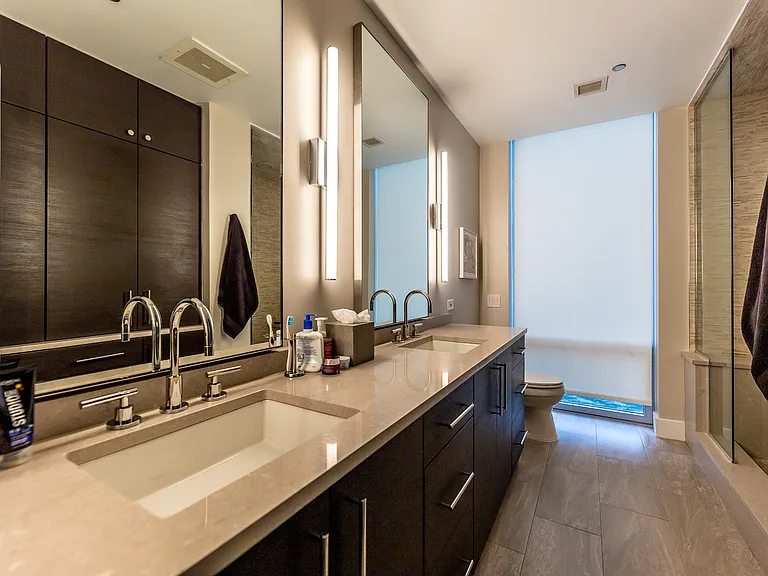 720 N Larrabee St #203 — Photo 14