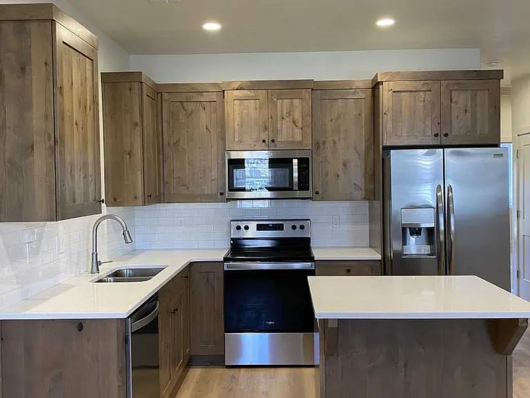Bedford 4008 S Bedford Place — Photo 4