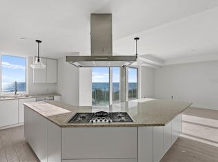 15 Avalon St #402, Clearwater Beach, FL 33767