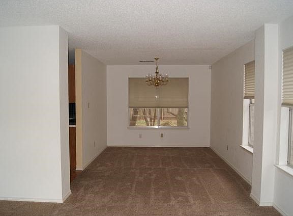 Formal Dining