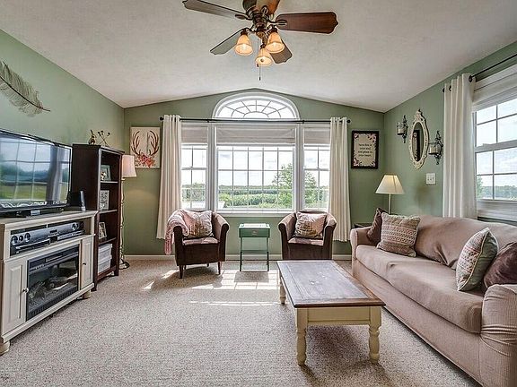 2nd image of 45 Hilltop Dr