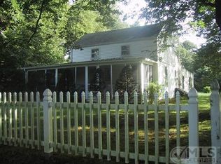 428 Main St, Cotuit, MA 02635