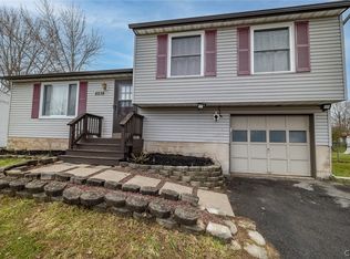 8238 Lucchesi Dr, Clay, NY 13041