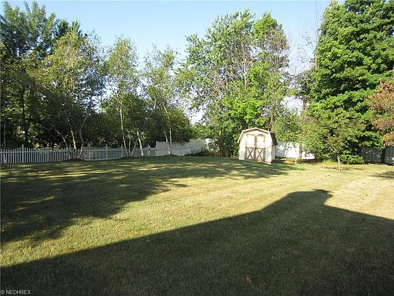 5th image of 6688 Bramblewood Ln
