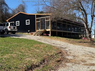 356 Cherry Ln, Pt Pleasant, WV 25550