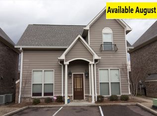 145 Falls Grove Dr, Oxford, MS 38655