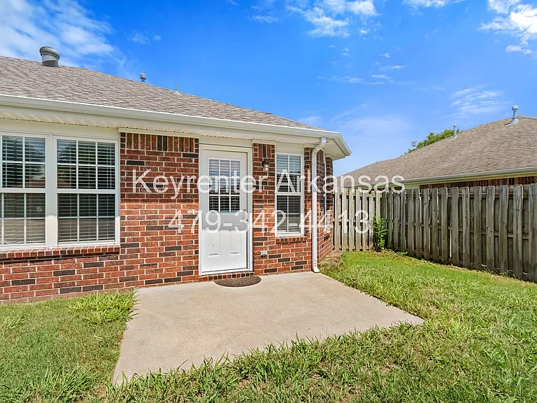 3805 SW Carriageway Ave — Photo 25