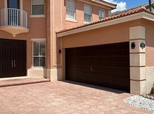 10666 Old Hammock Way, Wellington, FL 33414