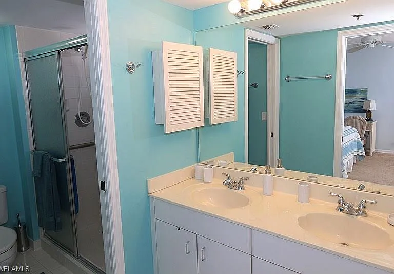 5550 Heron Point Dr #504 — Photo 8