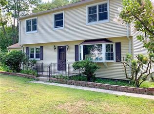 45 Ross Dr, Stratford, CT 06614