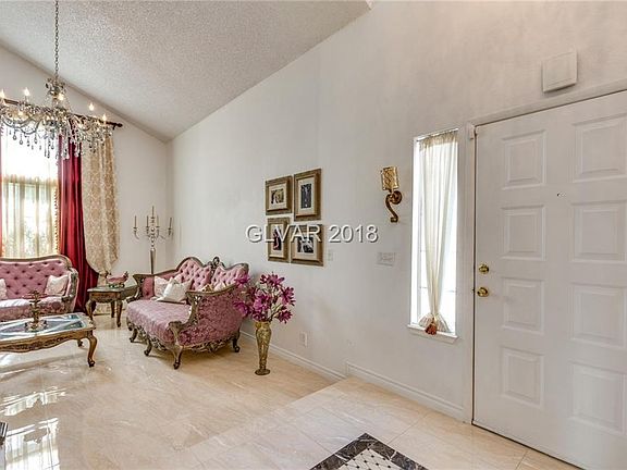 5th image of 2701 Bianca Ct