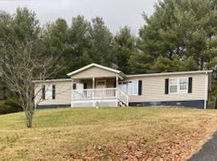 384-384 Lead Mine Rd, Austinville, VA 24312