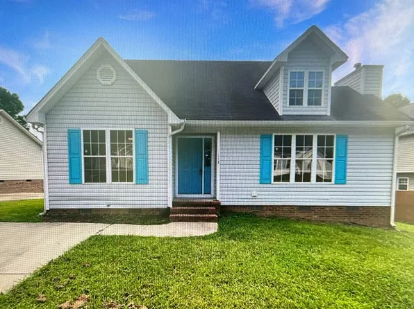 113 Hoskins Cir, Burlington, NC 27215