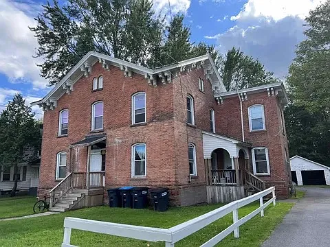 7 Pierrepont Ave #7A PIERREPONT AVE — Photo 1