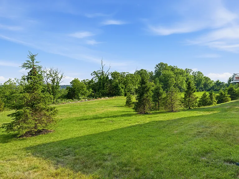 512 Quarry Point Rd — Photo 56