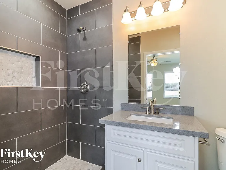 3127 W Shangri La Rd — Photo 10