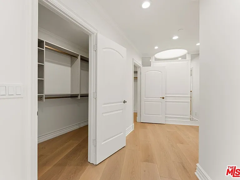 1725 Loma Vista Dr — Photo 13