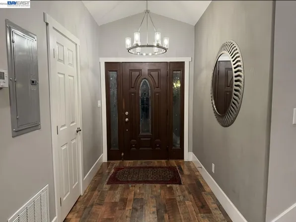 3784 Norris Canyon Rd, San Ramon, CA 94583