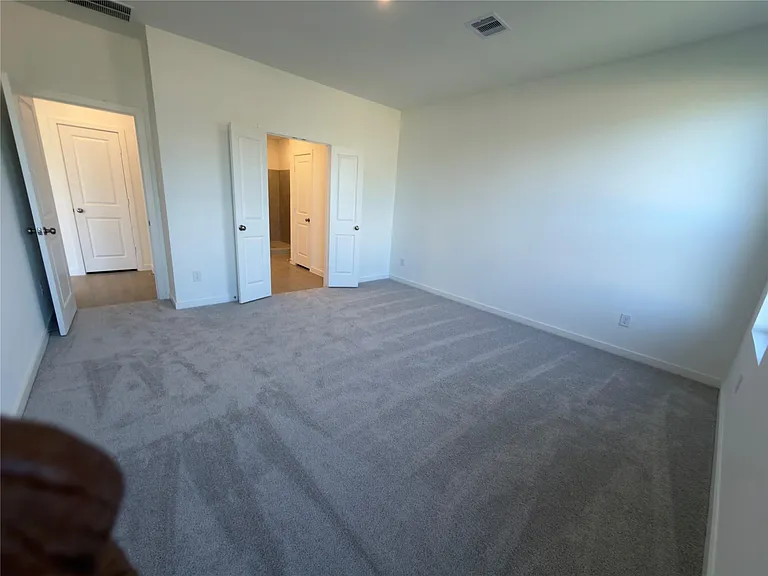 7919 Evening Emerald Dr — Photo 18
