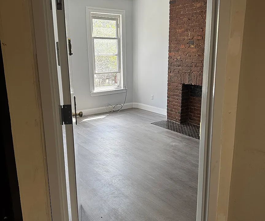 1st image of 648 6th Ave #2L