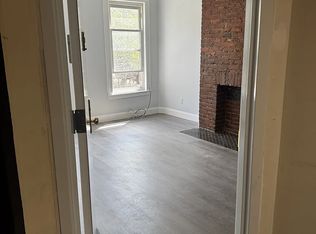 648 6th Ave #2L, Brooklyn, NY 11215