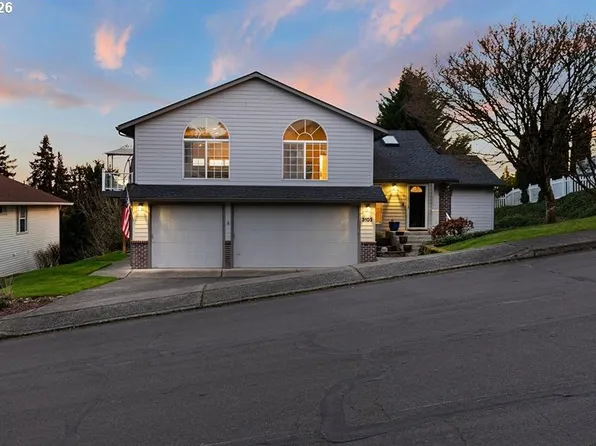 3103 NE 143rd St, Vancouver, WA 98686