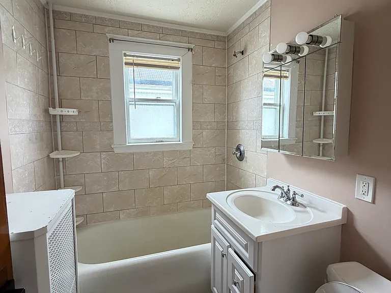 123 Saint Andrew Rd #2 — Photo 14