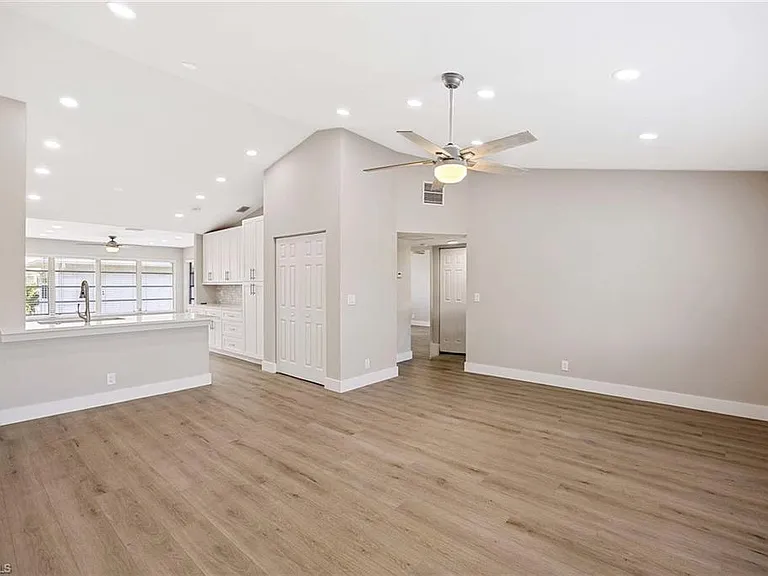 707 Neapolitan Way #707 — Photo 3