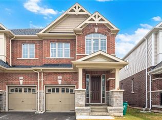 212 Broadacre Dr, Kitchener, ON N2R 0S6