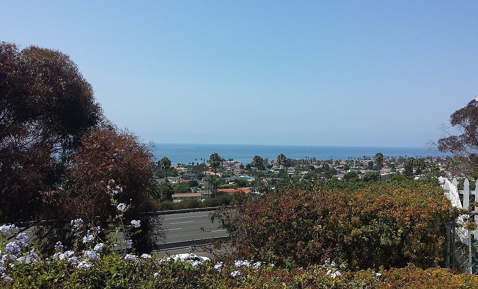 2nd image of 1215 Via La Jolla