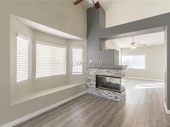 2nd image of 1575 Pimlico Hills St