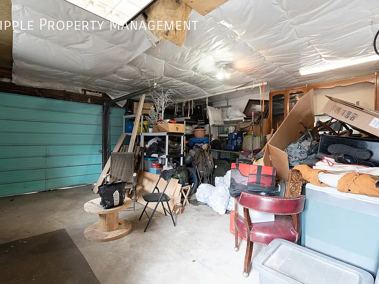 6039 18a St SE #UPPER — Photo 15