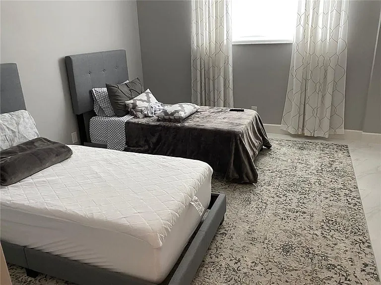 19380 Collins Ave #1527 — Photo 8