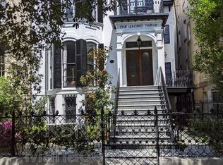 112 W Gaston St, Savannah, GA 31401