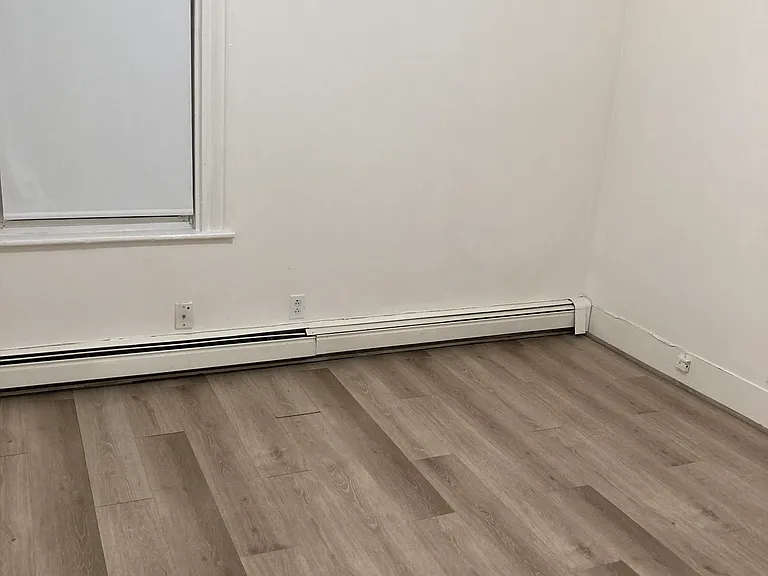 92 Robbins St #2 — Photo 7