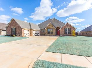 3008 Warwick Pl, Edmond, OK 73013