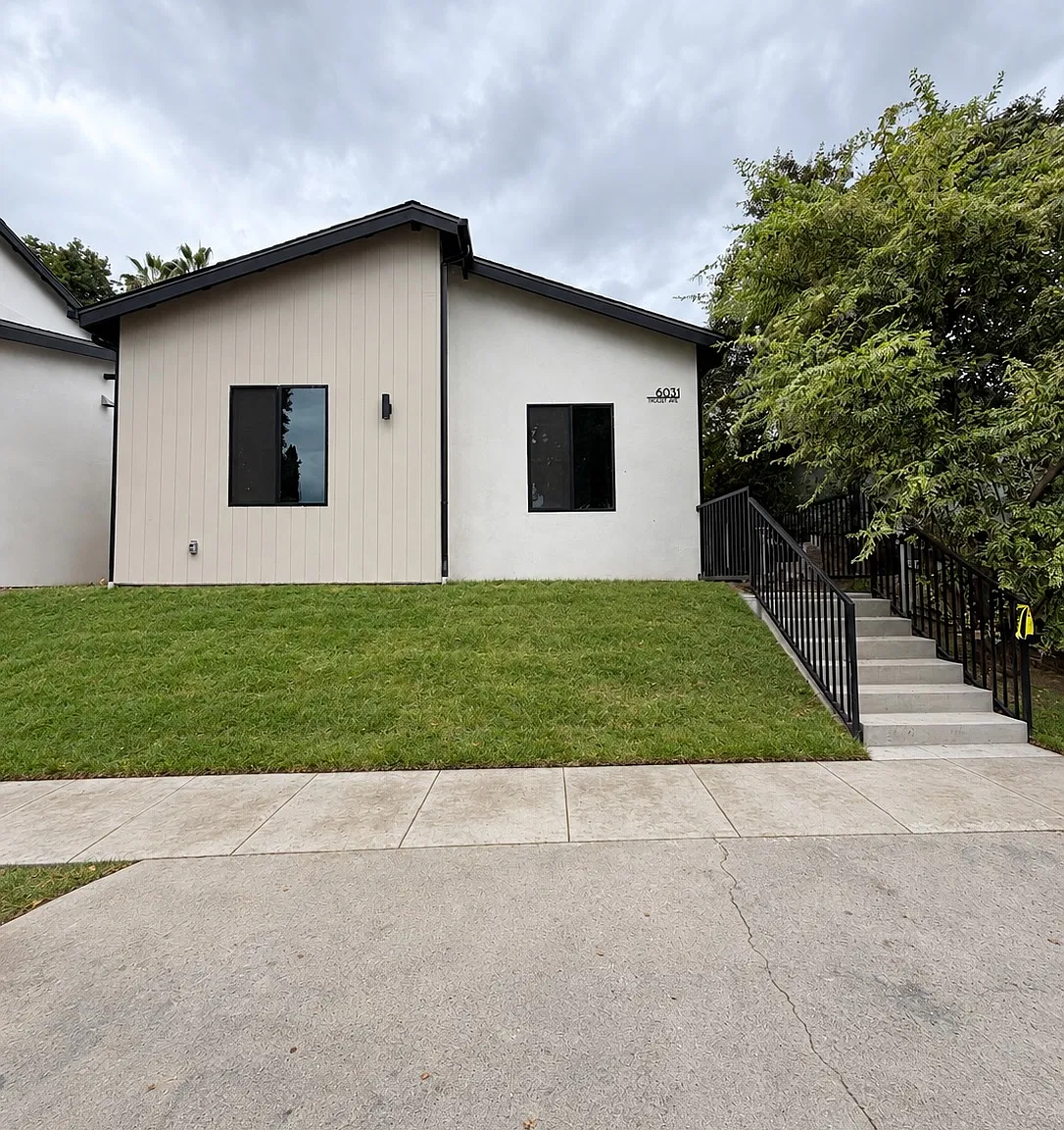 2 bed, $3,795 — Photo 1