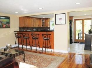 130 Codman Rd, Norwood, MA 02062