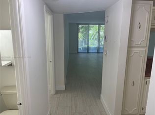 2851 NE 183rd St APT 110E, Aventura, FL 33160