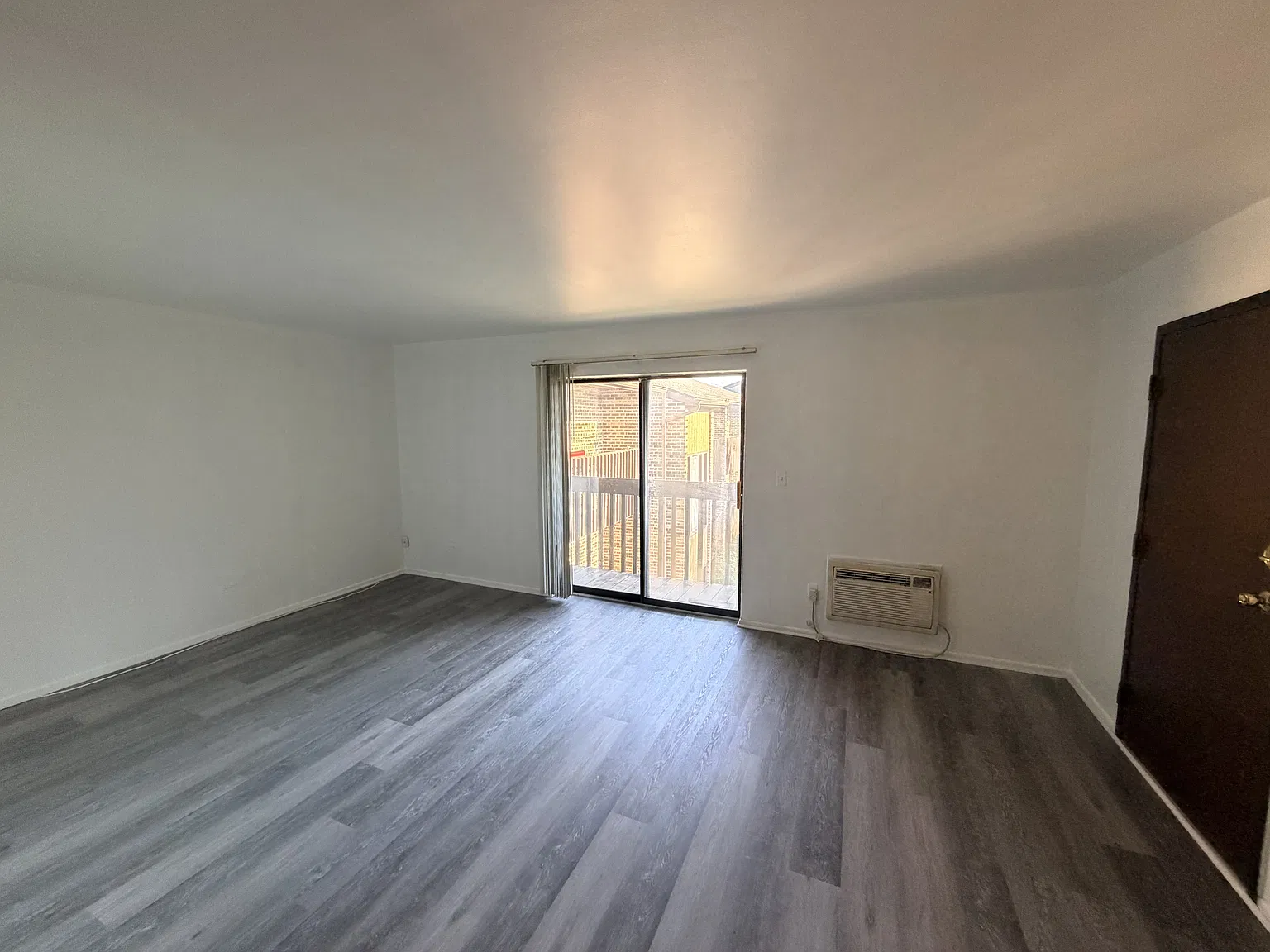 2 bed, 809 sqft, $1,695 — Photo 4
