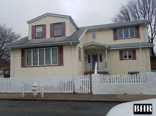 68 Dictum Ct, Brooklyn, NY 11229