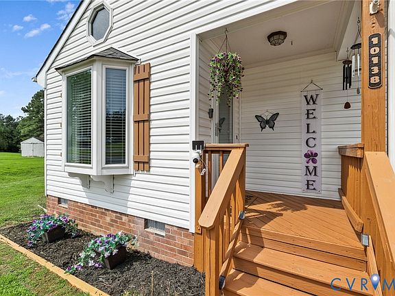 3rd image of 10138 Alberta Cir