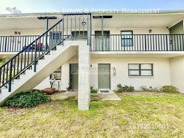2166 Bradford St APT 125, Largo, FL 33760