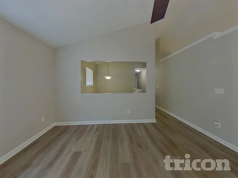 5733 Partin Ln — Photo 5