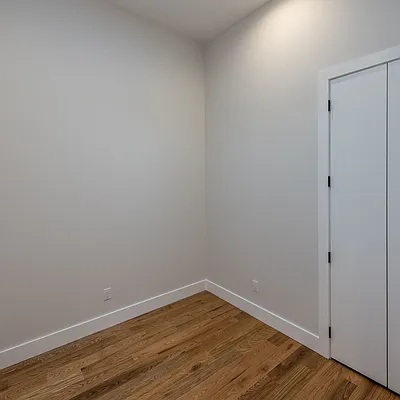 Rented by Nooklyn NYC LLC | media 12