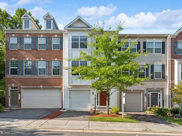 9026 Christina Pl, Manassas Park, VA 20111