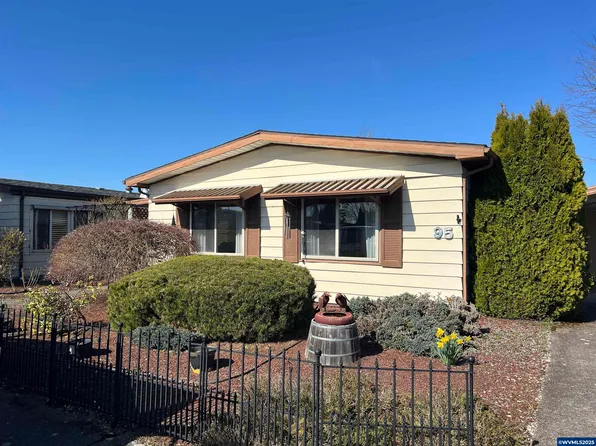 4730 Auburn Rd NE Unit 95, Salem, OR 97301