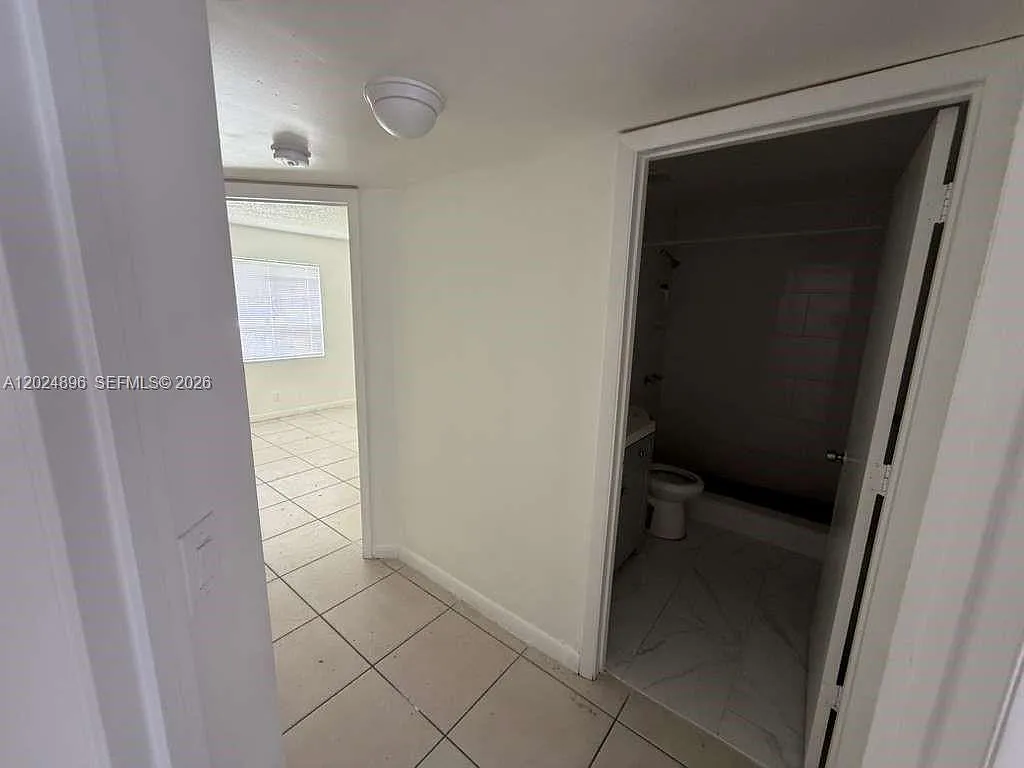 Pembroke Pines No 3 — Photo 4