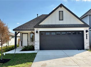 873 Kickapoo Ln, College Station, TX 77845