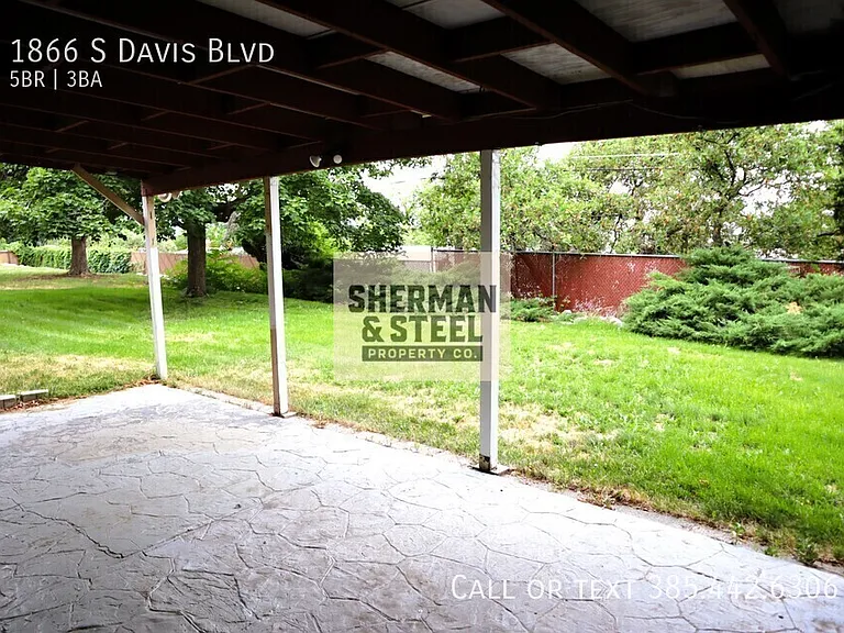 1866 S Davis Blvd — Photo 77